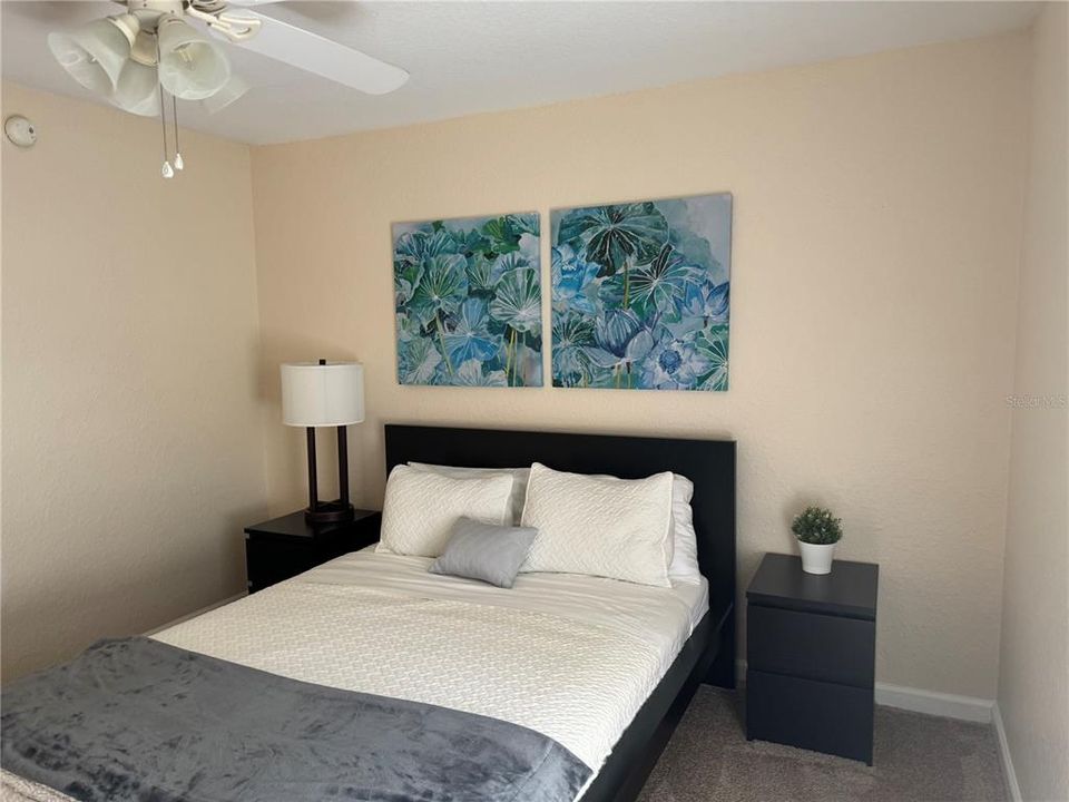 For Rent: $1,350 (2 beds, 2 baths, 914 Square Feet)