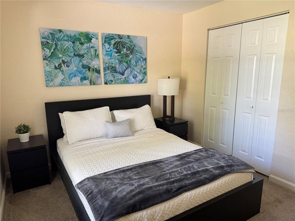 For Rent: $1,350 (2 beds, 2 baths, 914 Square Feet)