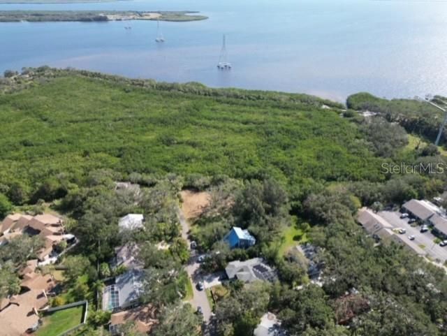 For Sale: $333,700 (0.61 acres)