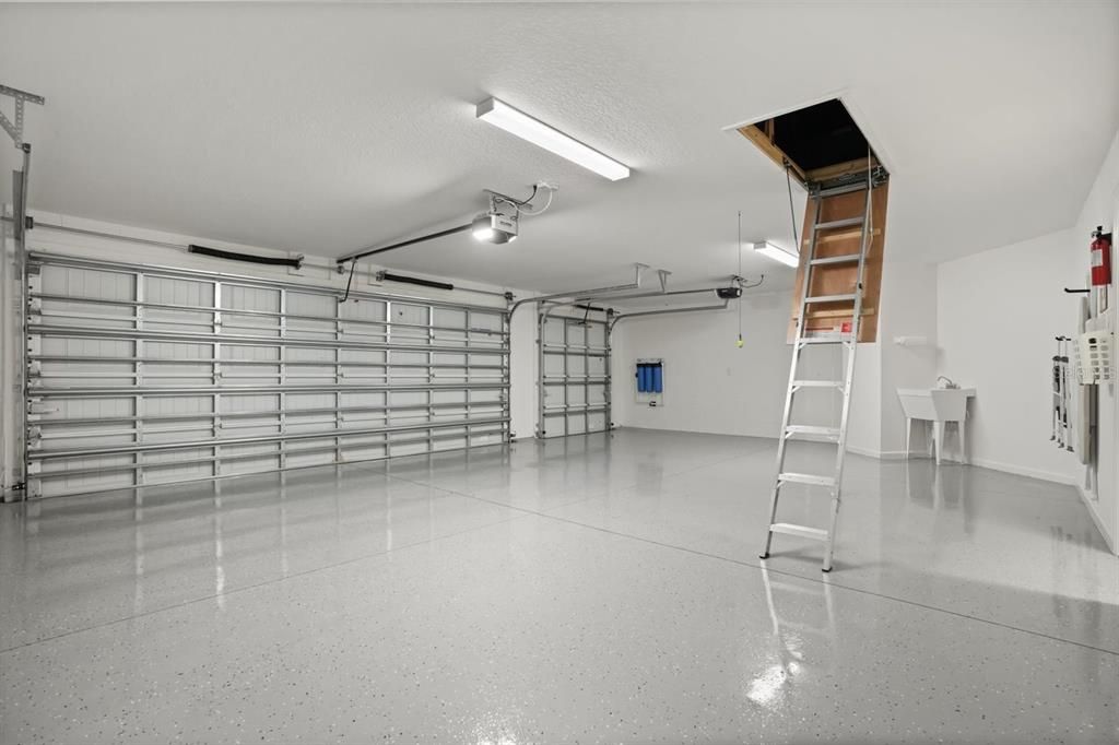 Activo con contrato: $624,900 (3 camas, 2 baños, 1918 Pies cuadrados)