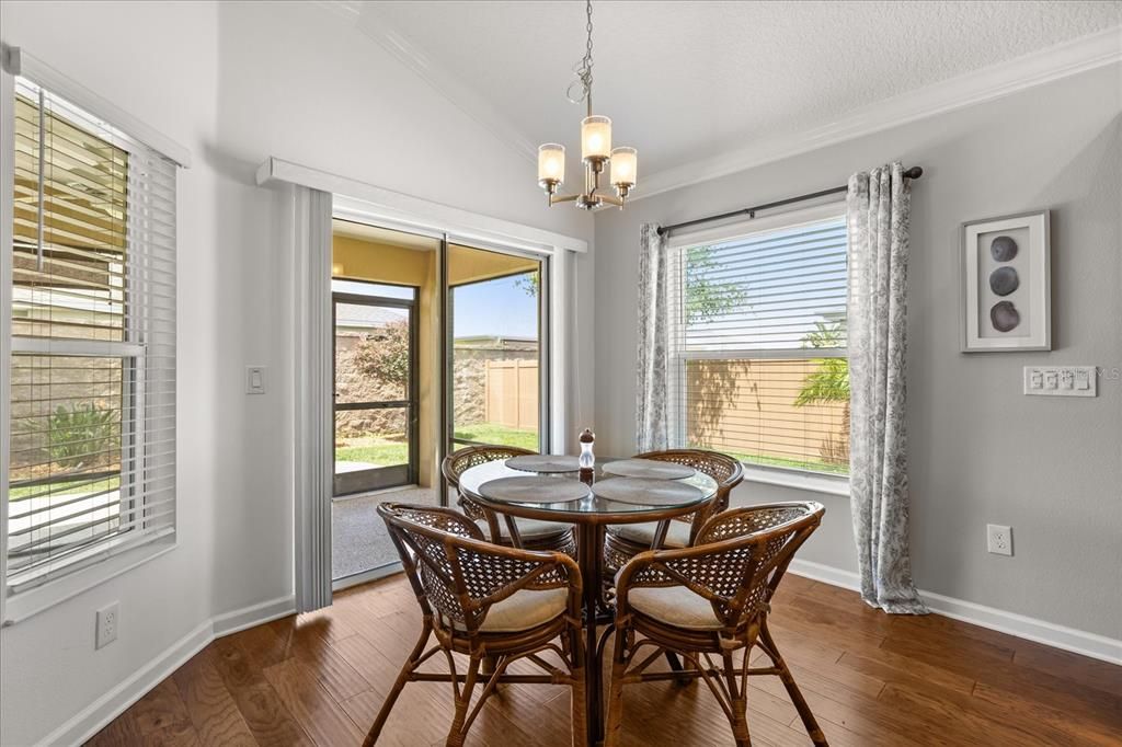 Activo con contrato: $624,900 (3 camas, 2 baños, 1918 Pies cuadrados)