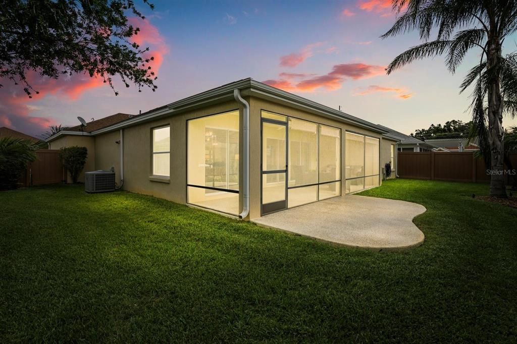 Activo con contrato: $624,900 (3 camas, 2 baños, 1918 Pies cuadrados)