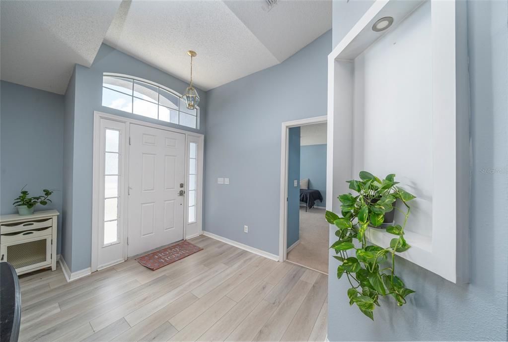 На продажу: $345,000 (3 спален, 2 ванн, 1870 Квадратных фут)