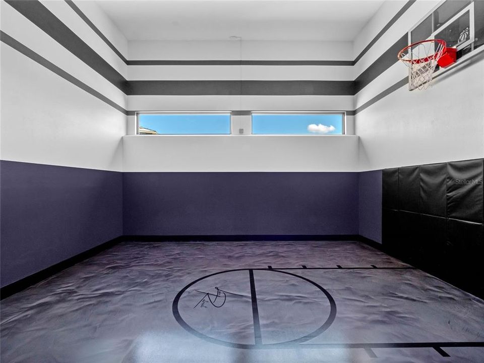 待售: $3,479,000 (9 贝兹, 9 浴室, 6385 平方英尺)