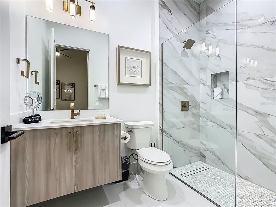 待售: $3,479,000 (9 贝兹, 9 浴室, 6385 平方英尺)