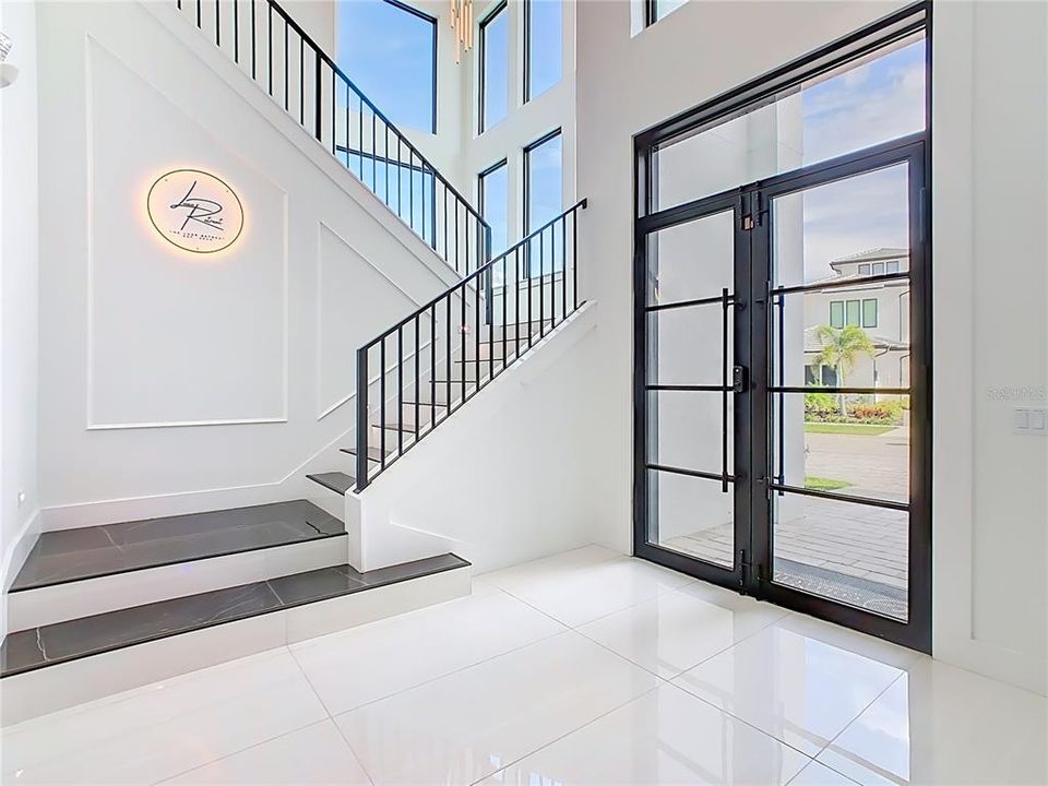 На продажу: $3,479,000 (9 спален, 9 ванн, 6385 Квадратных фут)