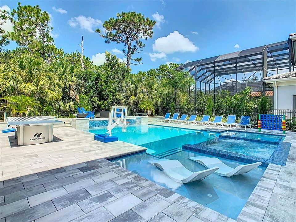 На продажу: $3,479,000 (9 спален, 9 ванн, 6385 Квадратных фут)