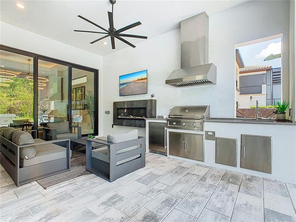 待售: $3,479,000 (9 贝兹, 9 浴室, 6385 平方英尺)