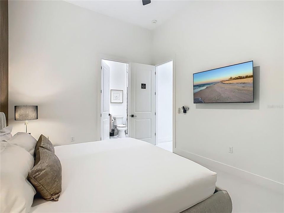 待售: $3,479,000 (9 贝兹, 9 浴室, 6385 平方英尺)