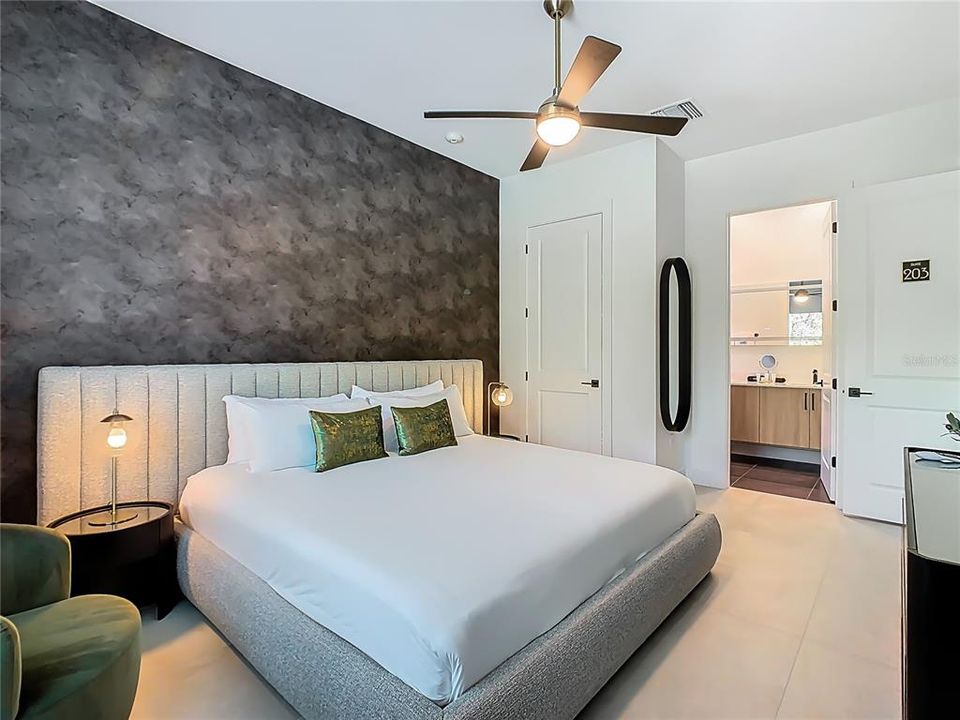 待售: $3,479,000 (9 贝兹, 9 浴室, 6385 平方英尺)