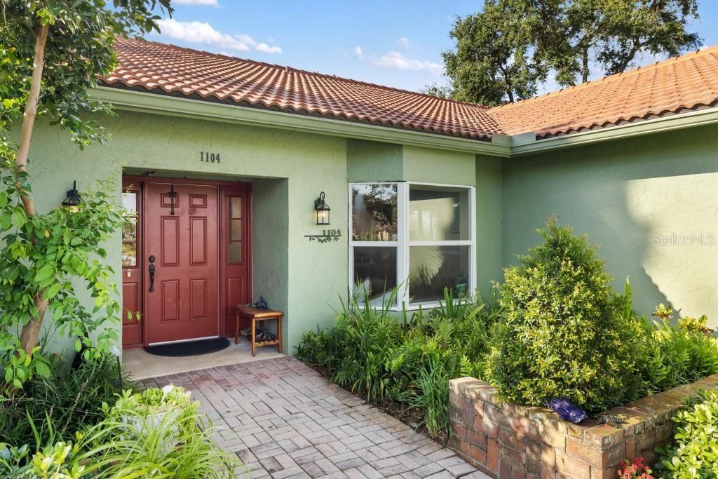 Недавно продано: $619,900 (3 спален, 2 ванн, 2234 Квадратных фут)