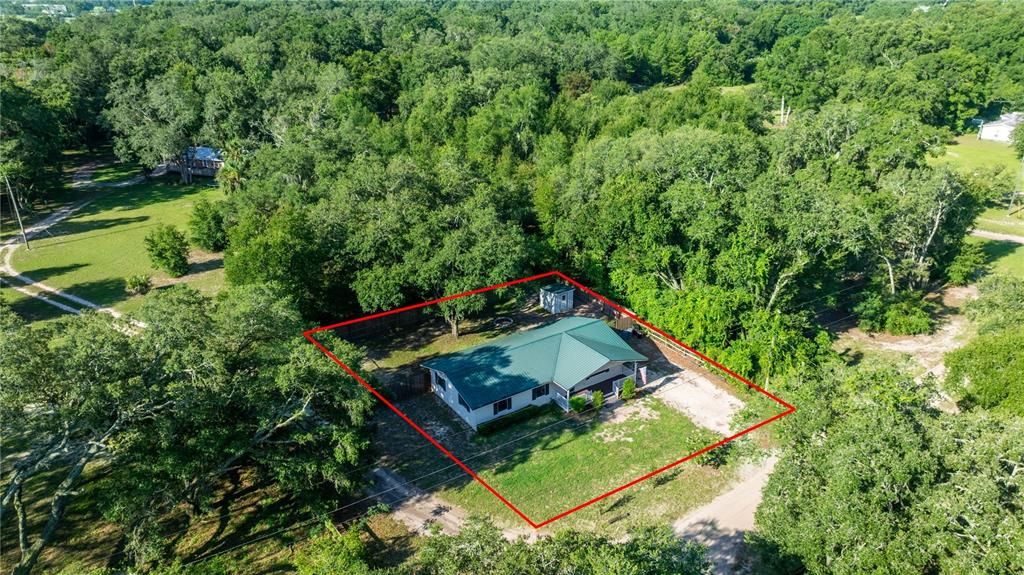 Под контрактом: $216,000 (3 спален, 2 ванн, 1176 Квадратных фут)