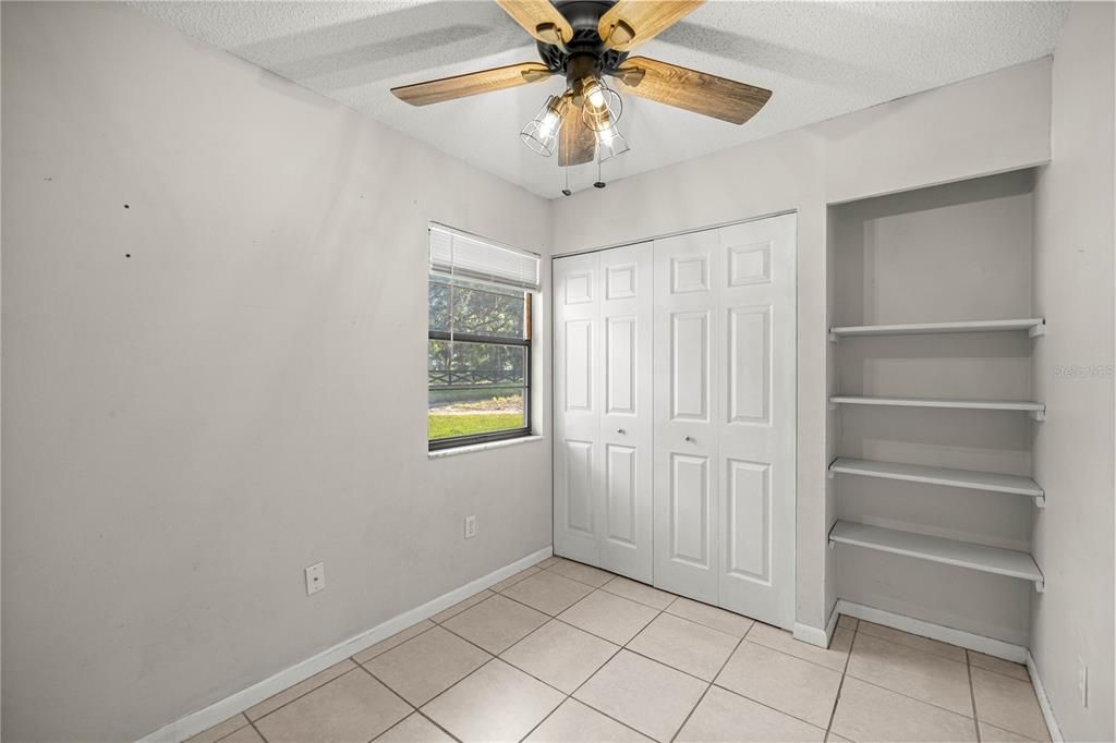 Под контрактом: $216,000 (3 спален, 2 ванн, 1176 Квадратных фут)