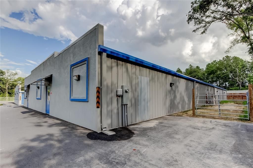 待售: $2,700,000 (0 贝兹, 0 浴室, 0 平方英尺)