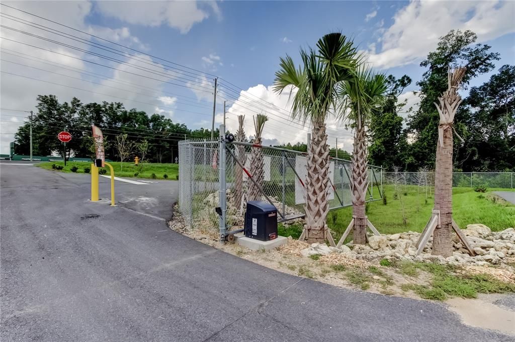 待售: $2,700,000 (0 贝兹, 0 浴室, 0 平方英尺)