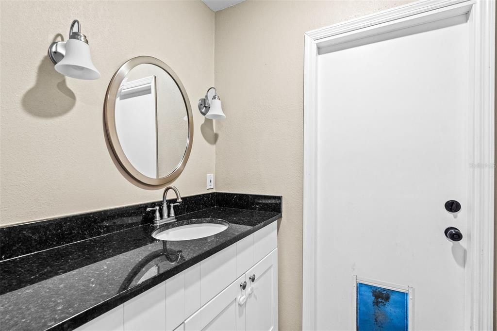 待售: $479,899 (4 贝兹, 2 浴室, 1647 平方英尺)