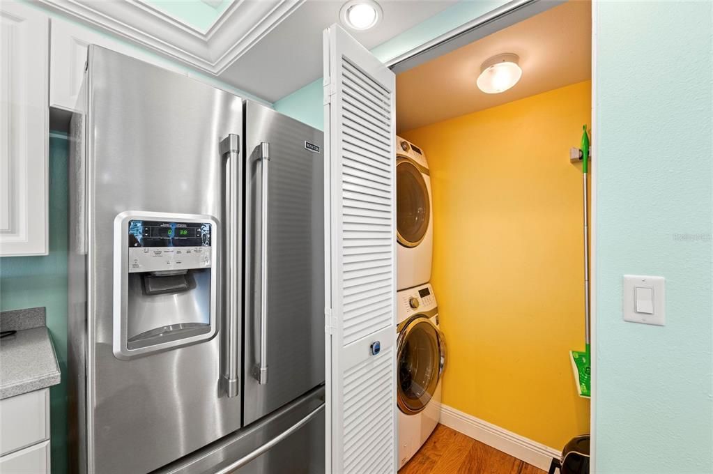 На продажу: $599,900 (3 спален, 2 ванн, 1596 Квадратных фут)