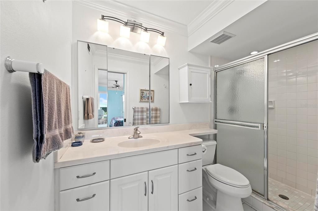 На продажу: $599,900 (3 спален, 2 ванн, 1596 Квадратных фут)