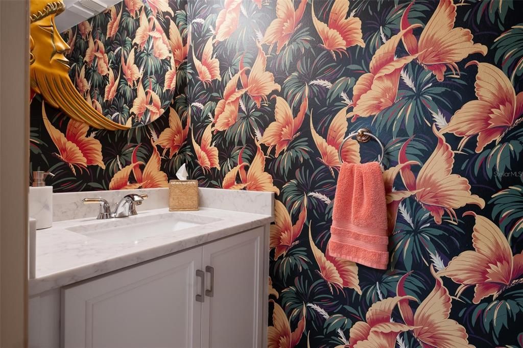 待售: $799,000 (2 贝兹, 2 浴室, 1349 平方英尺)