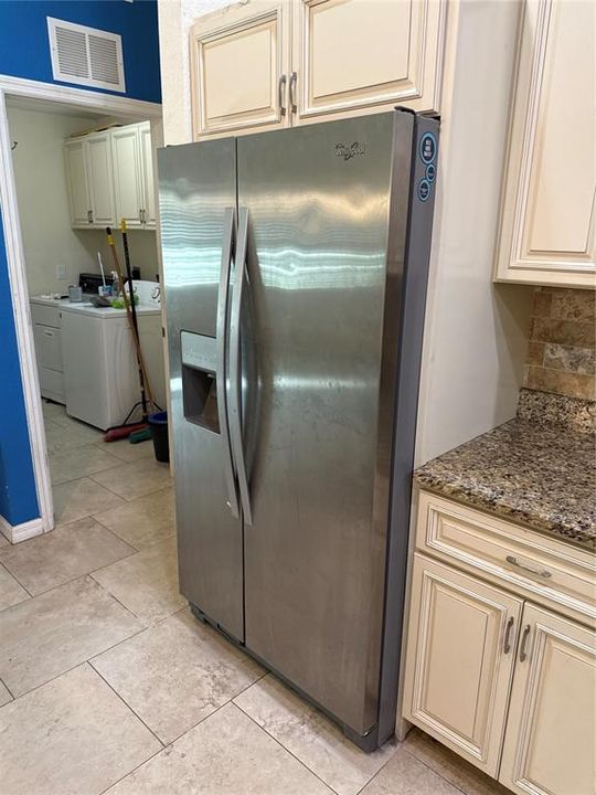 Active With Contract: $225,000 (3 beds, 2 baths, 1426 Square Feet)