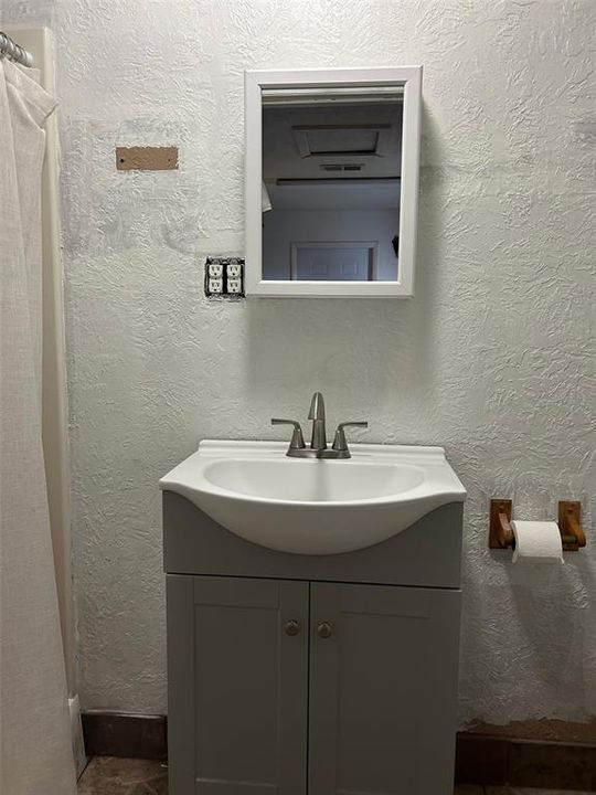 For Sale: $800,000 (3 beds, 2 baths, 2268 Square Feet)