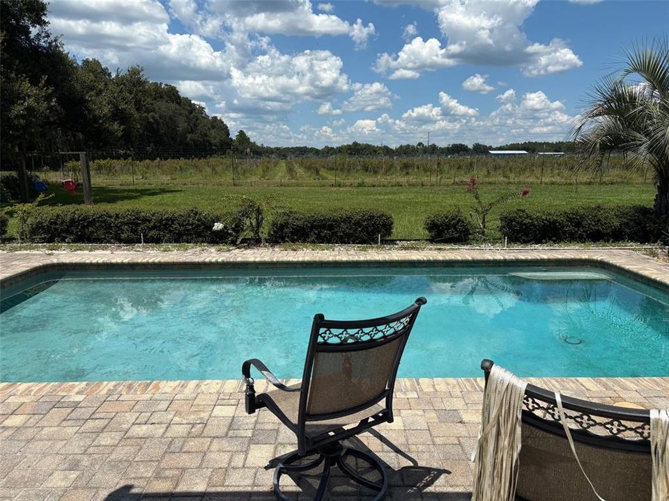 For Sale: $800,000 (3 beds, 2 baths, 2268 Square Feet)