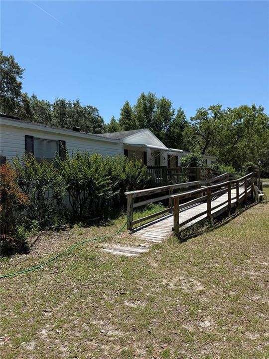 For Sale: $224,900 (4 beds, 3 baths, 2052 Square Feet)