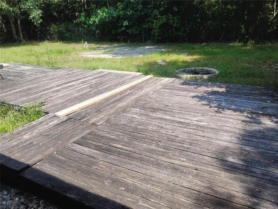 Activo con contrato: $110,000 (3 camas, 2 baños, 1209 Pies cuadrados)