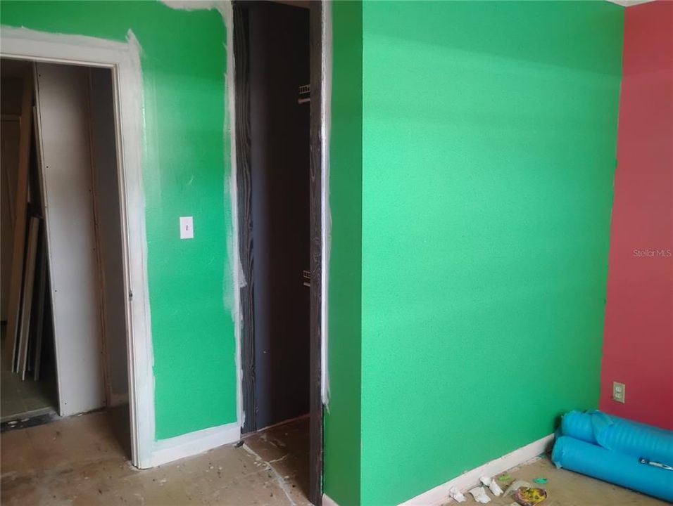 Activo con contrato: $110,000 (3 camas, 2 baños, 1209 Pies cuadrados)