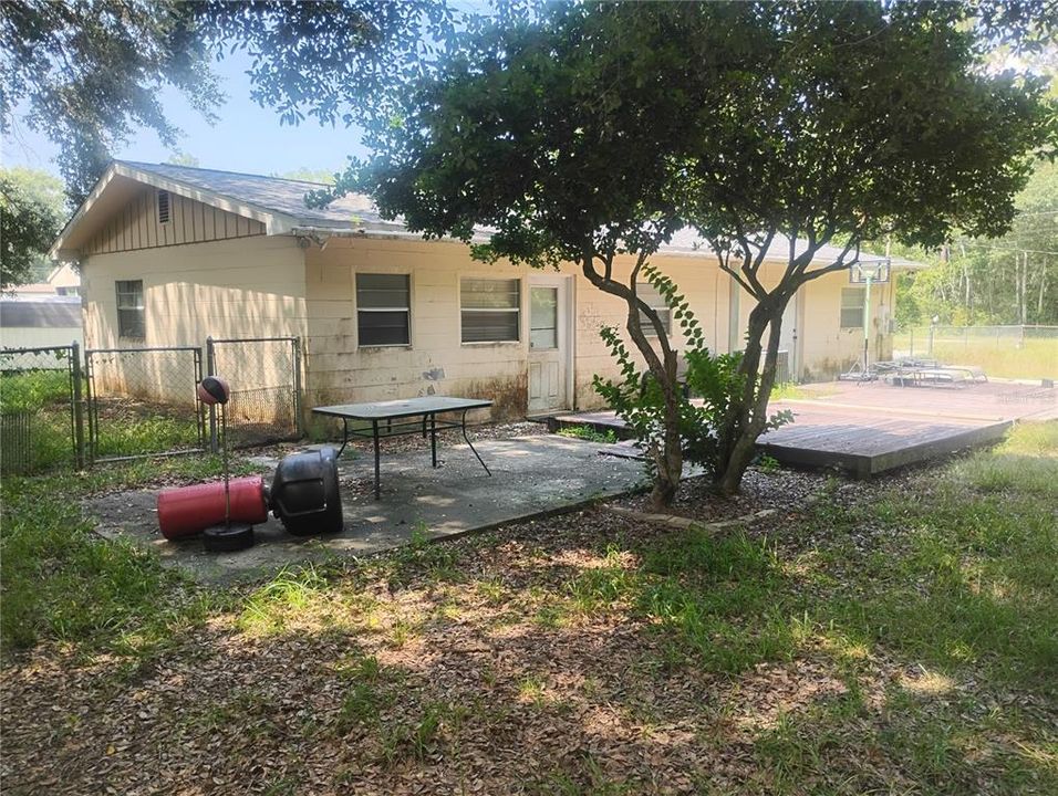 Activo con contrato: $110,000 (3 camas, 2 baños, 1209 Pies cuadrados)