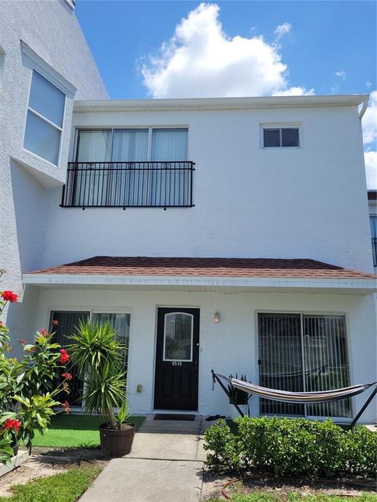 Active With Contract: $212,000 (3 beds, 3 baths, 1633 Square Feet)