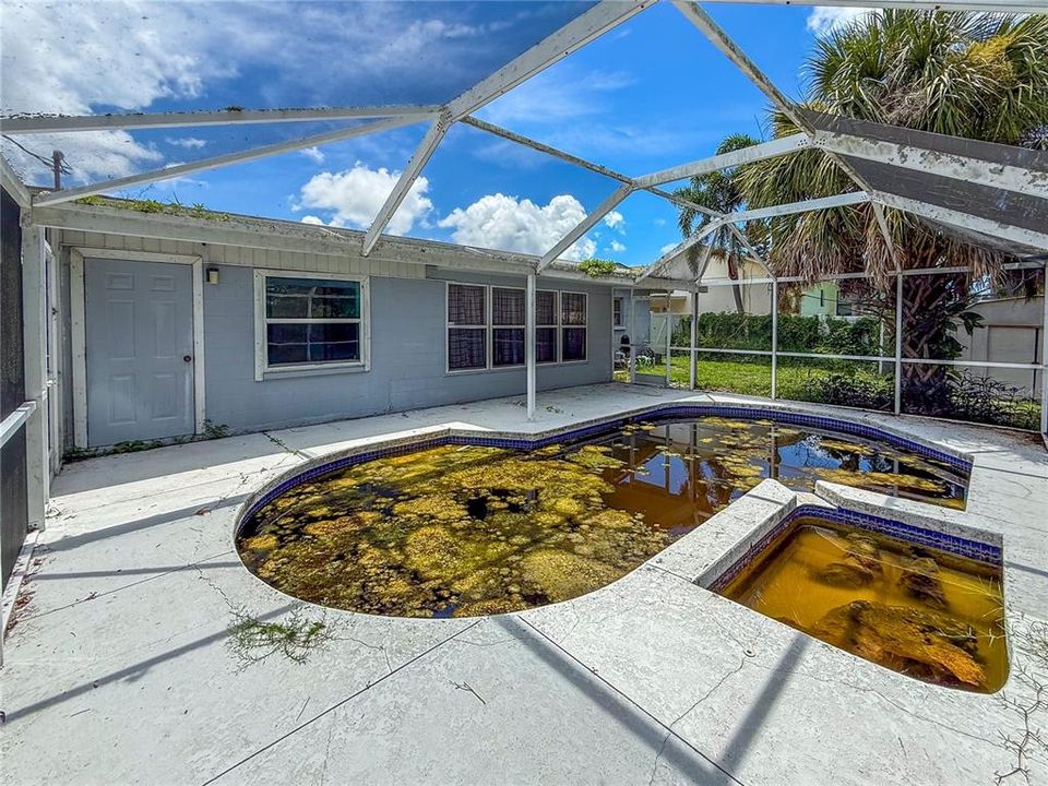 待售: $260,000 (3 贝兹, 1 浴室, 1525 平方英尺)