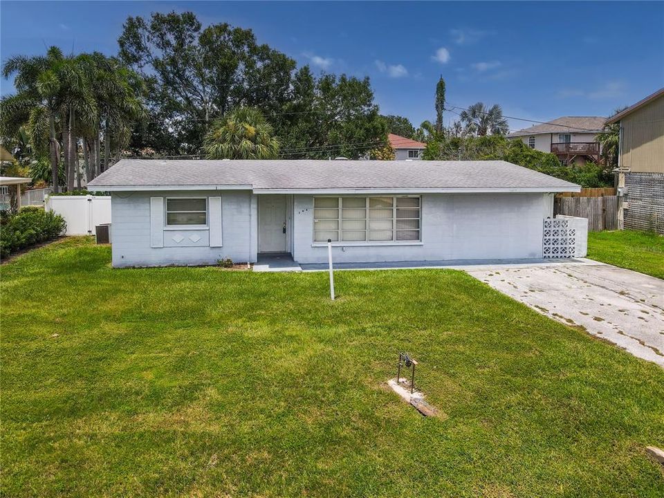 待售: $260,000 (3 贝兹, 1 浴室, 1525 平方英尺)