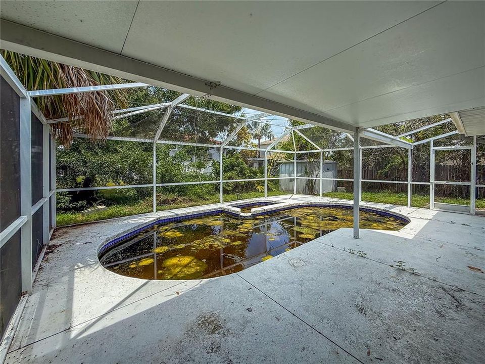 待售: $260,000 (3 贝兹, 1 浴室, 1525 平方英尺)