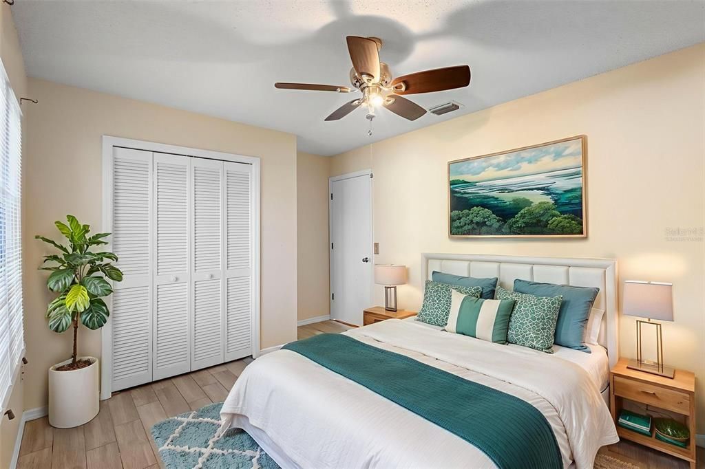 For Sale: $314,500 (3 beds, 2 baths, 1369 Square Feet)