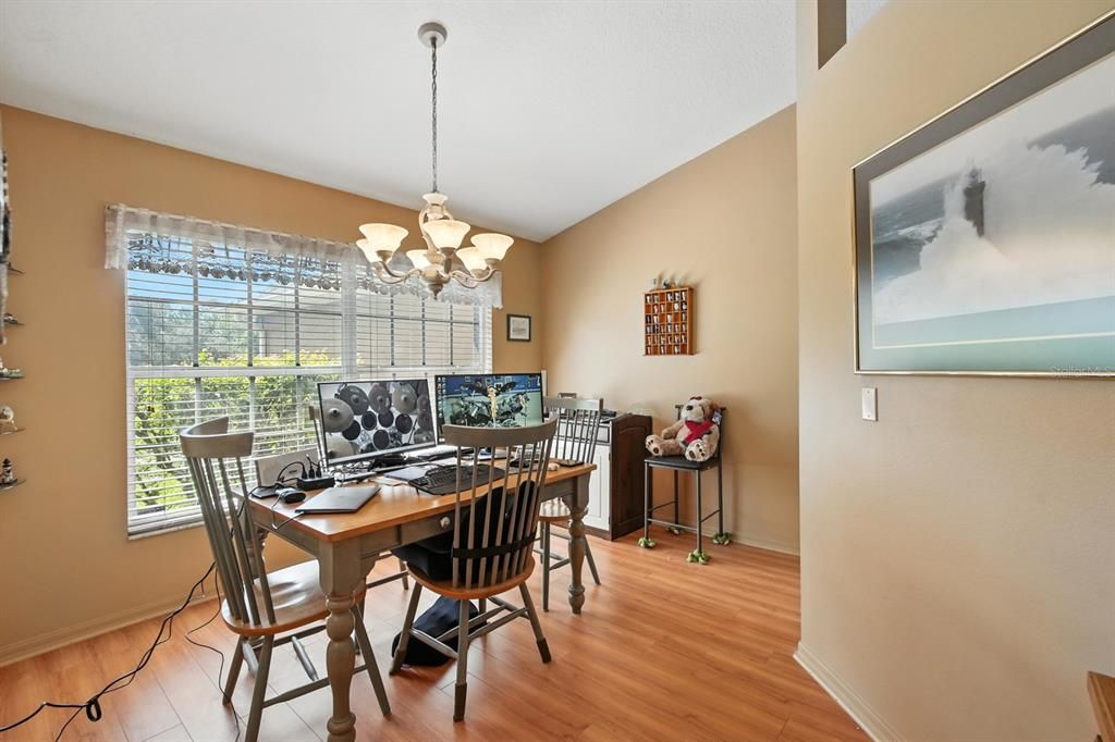 待售: $810,000 (3 贝兹, 2 浴室, 3161 平方英尺)