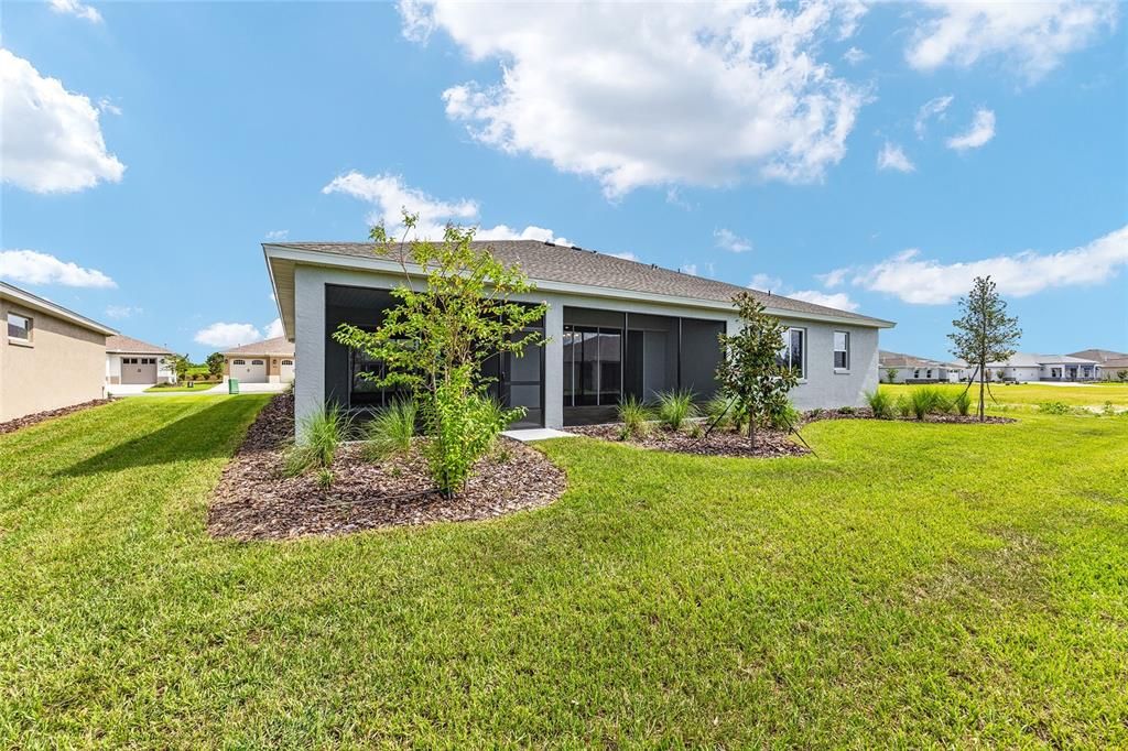 Active With Contract: $473,000 (3 beds, 3 baths, 2211 Square Feet)