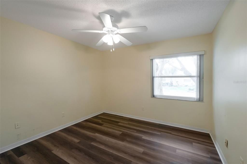 For Sale: $214,500 (2 beds, 2 baths, 1448 Square Feet)