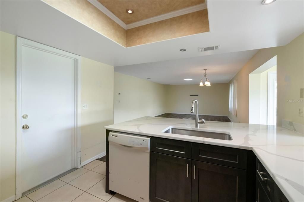 For Sale: $214,500 (2 beds, 2 baths, 1448 Square Feet)