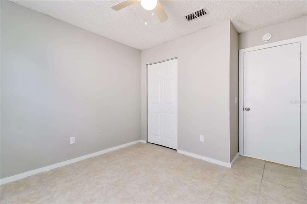 出租: $1,600 (2 贝兹, 2 浴室, 1904 平方英尺)