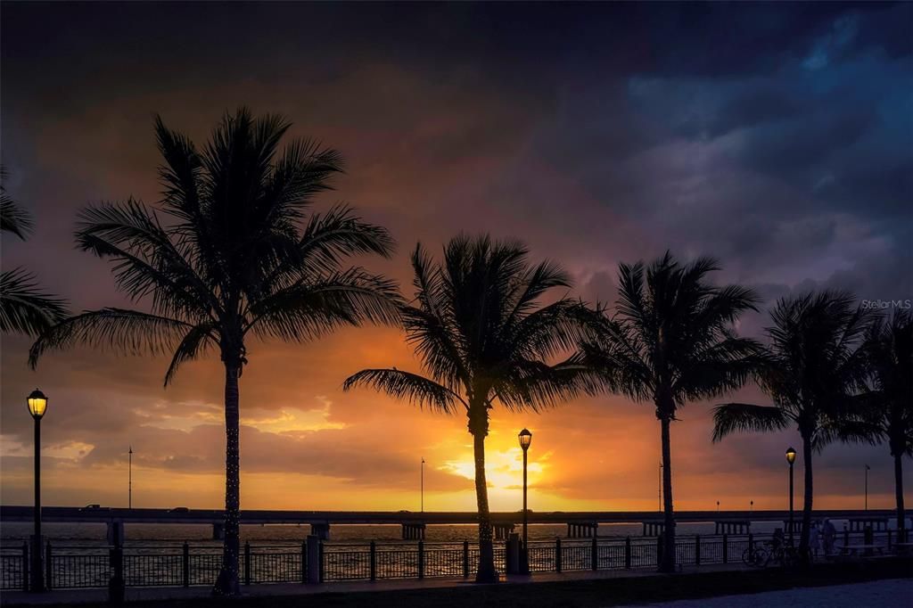 En Venta: $253,000 (2 camas, 2 baños, 1056 Pies cuadrados)