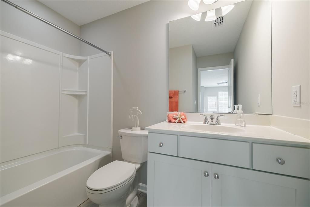 На продажу: $625,000 (4 спален, 4 ванн, 3338 Квадратных фут)