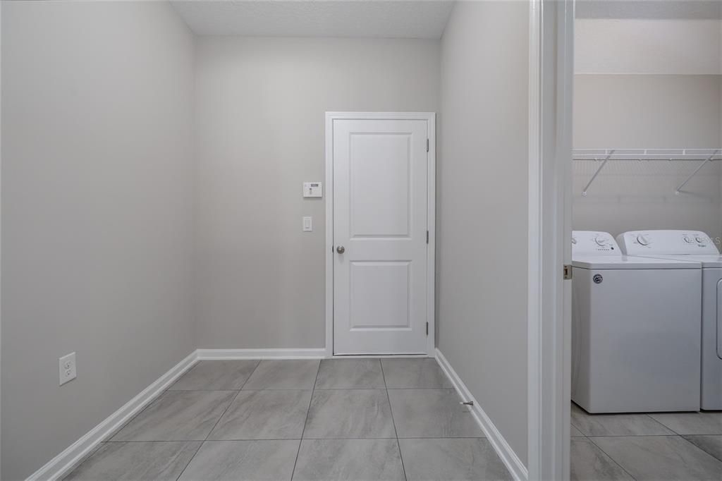 На продажу: $625,000 (4 спален, 4 ванн, 3338 Квадратных фут)