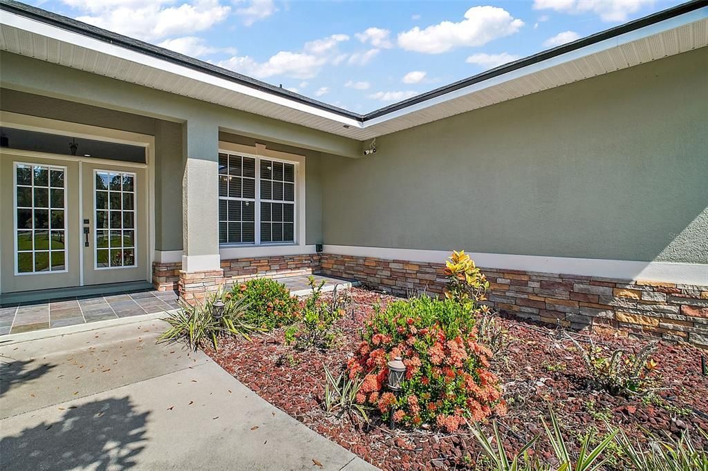 待售: $1,175,000 (4 贝兹, 3 浴室, 2765 平方英尺)