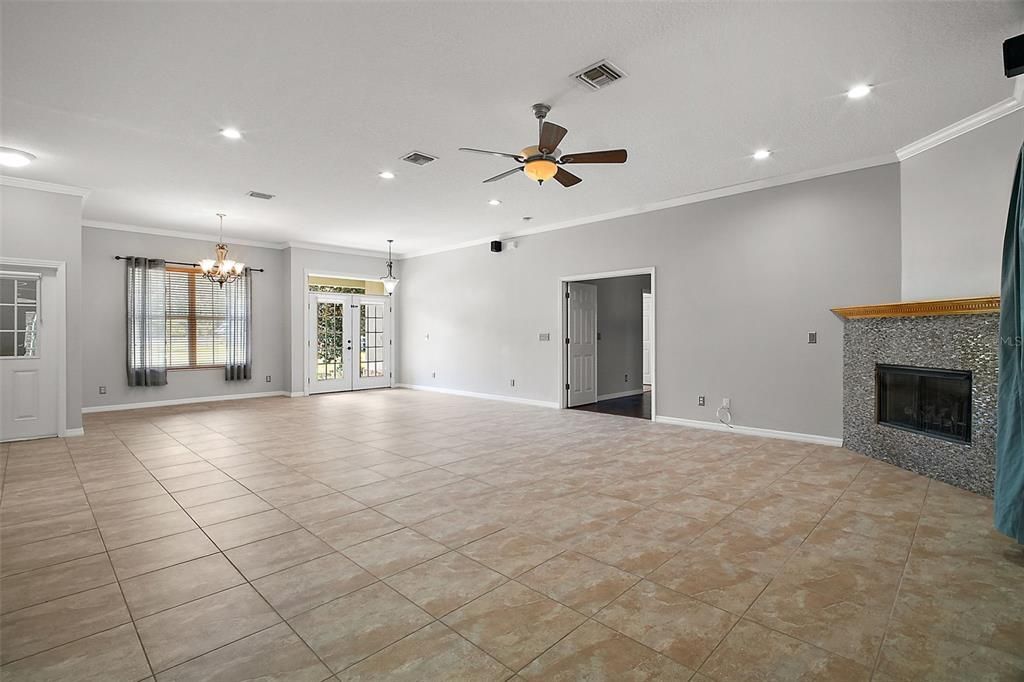 待售: $1,175,000 (4 贝兹, 3 浴室, 2765 平方英尺)