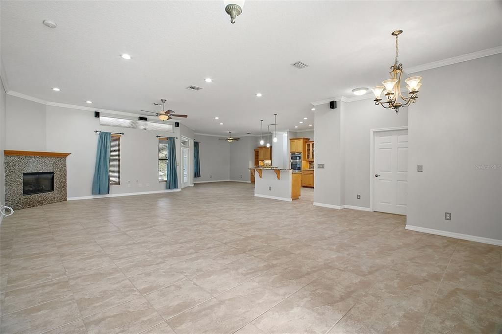 待售: $1,175,000 (4 贝兹, 3 浴室, 2765 平方英尺)