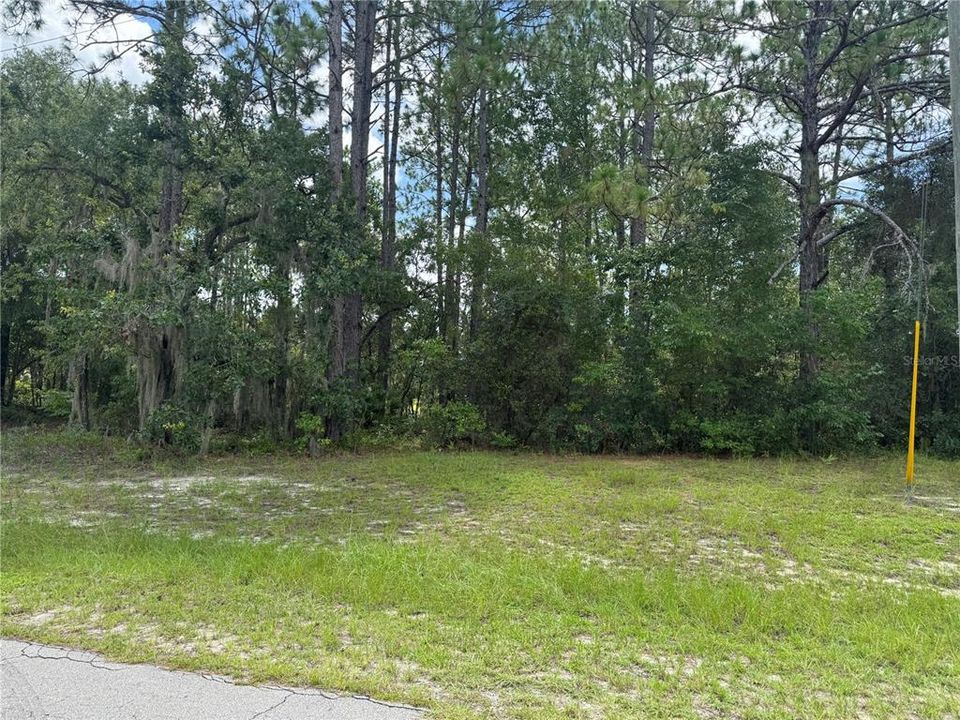 Vendido Recientemente: $36,000 (0.43 acres)