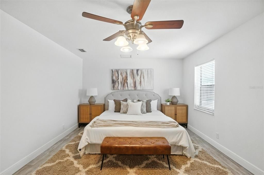 En Venta: $1,199,000 (4 camas, 4 baños, 3176 Pies cuadrados)