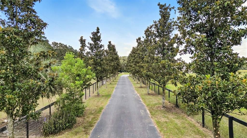 En Venta: $1,199,000 (4 camas, 4 baños, 3176 Pies cuadrados)