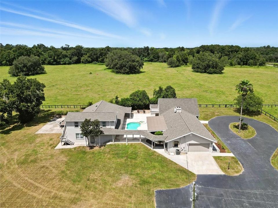 En Venta: $1,199,000 (4 camas, 4 baños, 3176 Pies cuadrados)